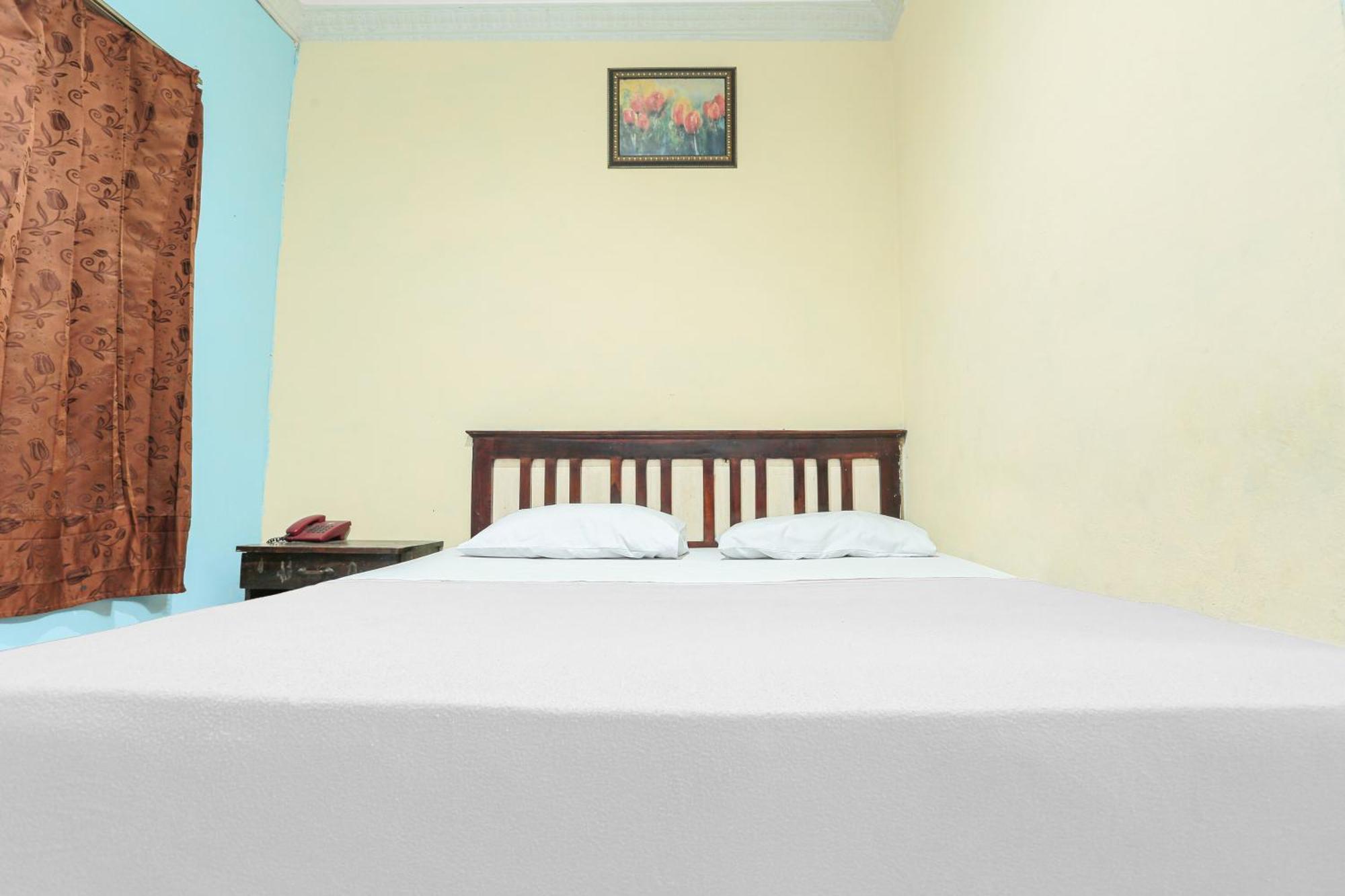 Oyo 93046 Hotel Fortuna Parepare 外观 照片