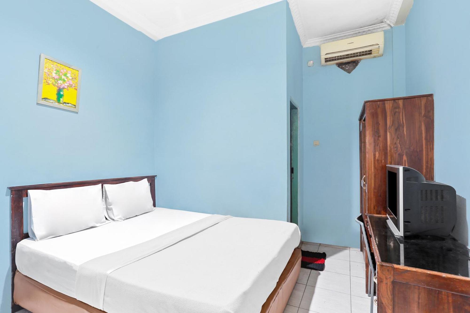 Oyo 93046 Hotel Fortuna Parepare 外观 照片